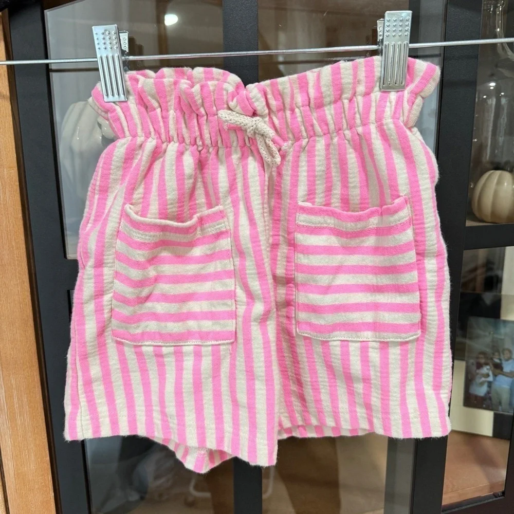 Zara Kids beige neon pink striped shorts elastic paperbag waistband pockets girl